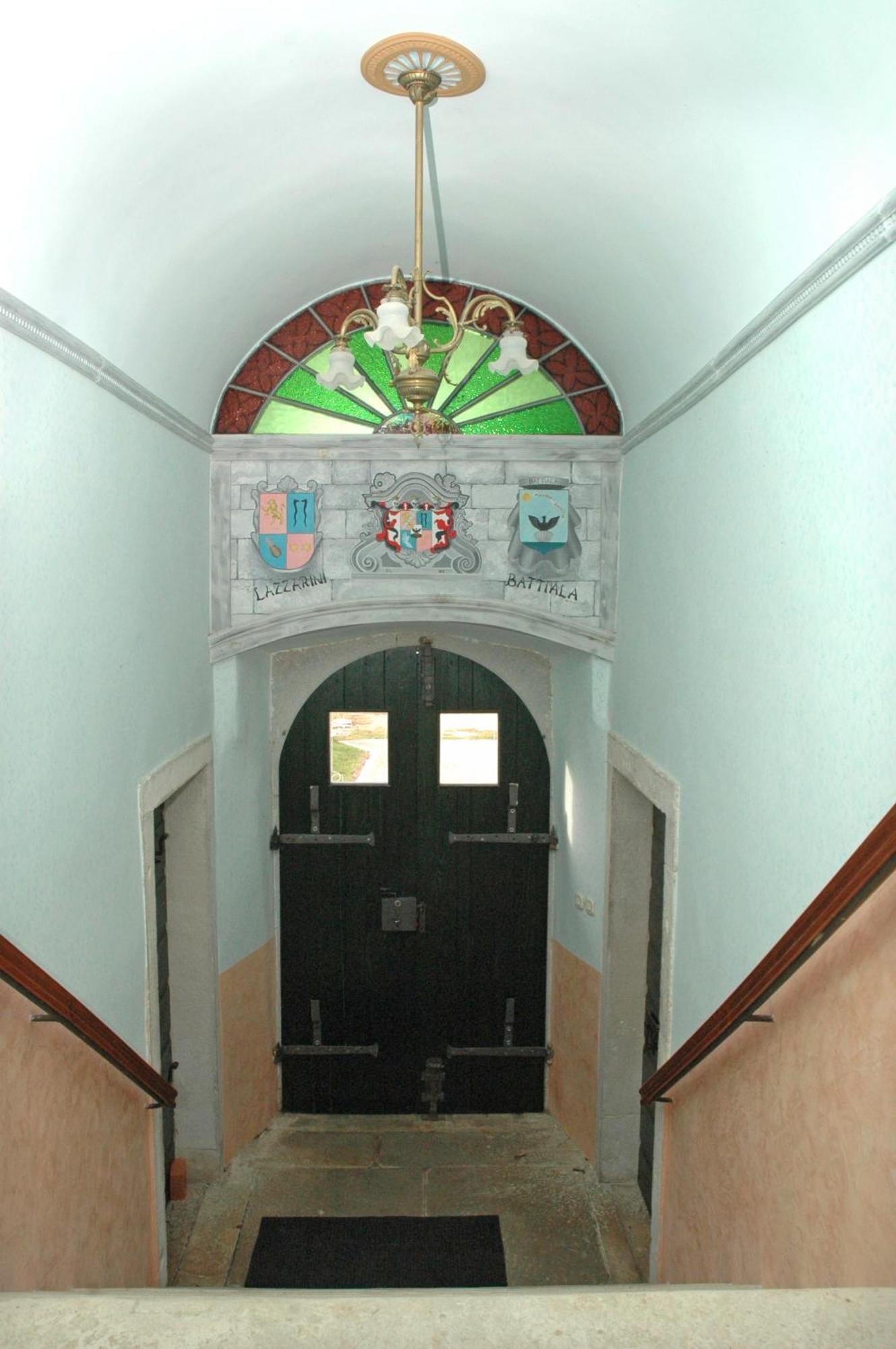 Apartments Lazzarini Battiala Nedescina Экстерьер фото